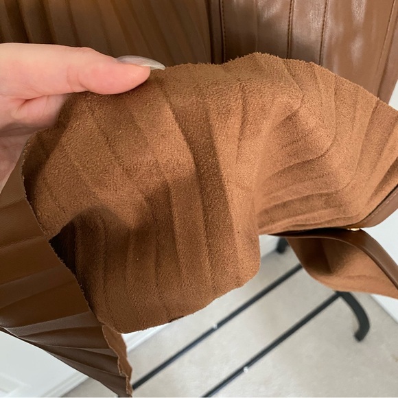 Zara Faux Leather Pleated Mini Skirt w/ Button Front - Picture 3 of 3